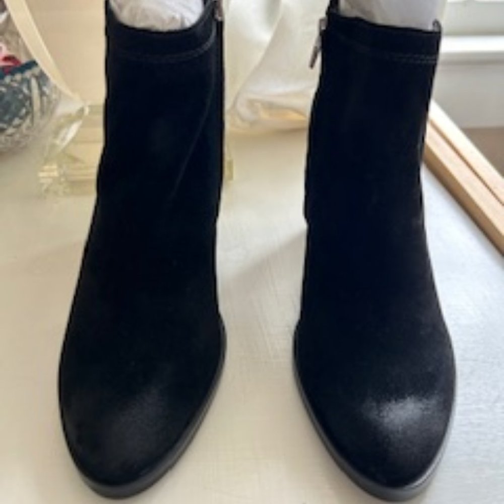 Dolce Vita Black Suede Boots